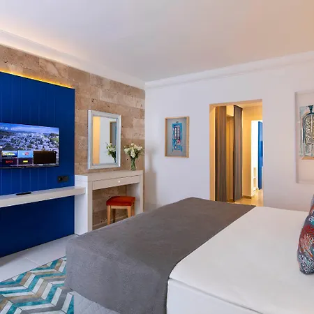 By Ihg Отель Бодрум