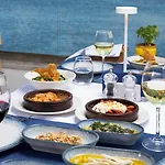 Baska ホテル 5*