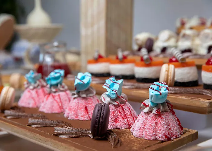 By Ihg Αλικαρνασσός