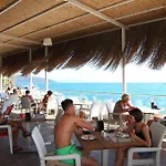 فندق Baska