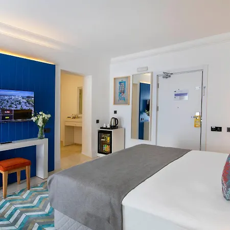By Ihg Otel 4*
